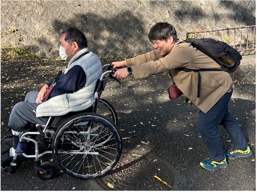 車椅子での移動