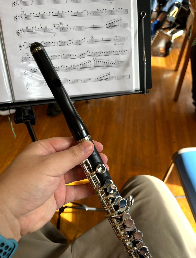 秋まつりでの演奏（ピッコロ）